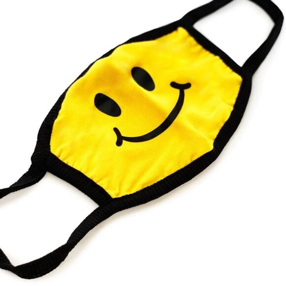 NEW IN BAG Tipsy Elves Smiley Cloth Yellow Face Mask - Picture 3 of 4